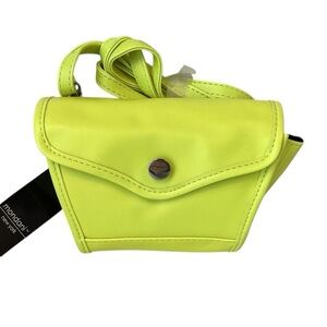 Mondani | Crossbody Belt Bag Shoulder Bag in Neon Yellow